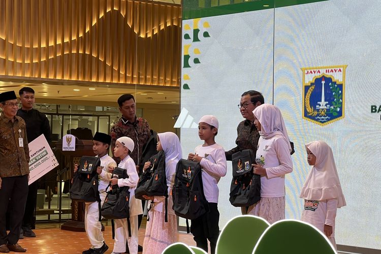 Pramono Minta Anak Yatim Diprioritaskan Terima KJP: Modal Mereka Bisa Sekolah Sebaik-baiknya