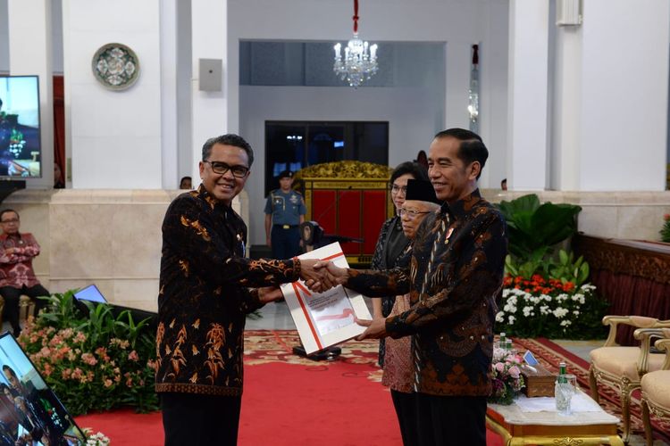  Nurdin Abdullah pada Kegiatan Penyerahan Daftar Isian Pelaksanaan Anggaran (DIPA) oleh Presiden Joko Widodo, di Istana Negara, Jakarta, pada Kamis (14/11/2019).