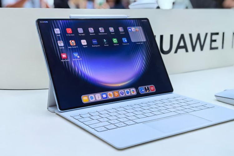 Tablet Huawei MatePad Pro Max resmi dirilis di Bangkok, Thailand. Tablet ini juga akan menyambangi pasar Indonesia.