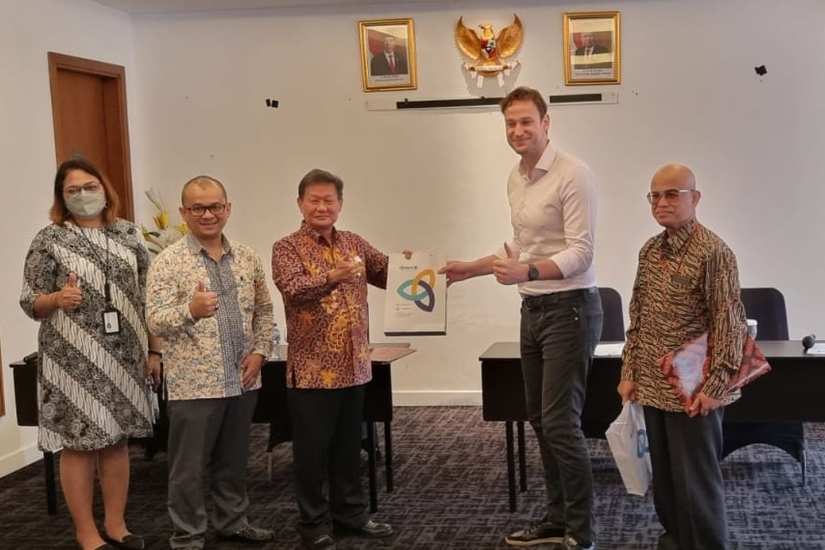 PT Asuransi Rama Satria Wibawa menjalin kerja sama dengan PT Lifepal Technologies Indonesia (Lifepal) dan PT Anugrah Atma Adiguna Insurance Brokers (AAA)