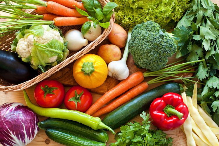Ilustrasi sayuran, kandungan dan manfaat sayuran.