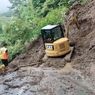 Jalan di Geopark Ciletuh Sukabumi Tertimbun Longsor, Lalu Lintas Lumpuh