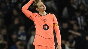 Jelang Lawan Girona, Barcelona Terancam Kehilangan De Jong dan Gerard Martin pada Laga Berikutnya