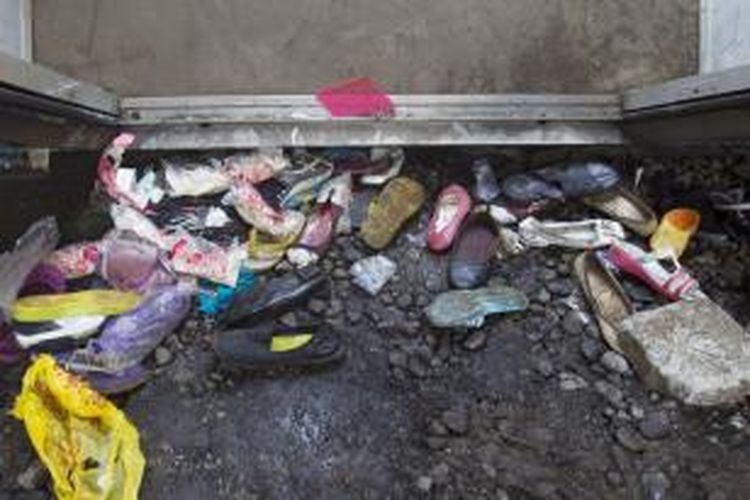 Rosmalia Masih Peluk Bayinya Saat Tabrakan KRL dan Truk