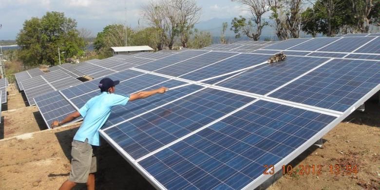 Pembangkit Listrik Tenaga Surya di Gili Trawangan