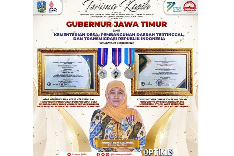 Gubernur Jawa Timur (Jatim) Khofifah Indar Parawansa menerima tiga penghargaan dalam acara launching pendirian PT Lembaga Keuangan Mikro (LKM) BUMDesma di atas KRI Makassar 590 di kawasan Markas Komando Armada II, Kamis (27/10/2022).
