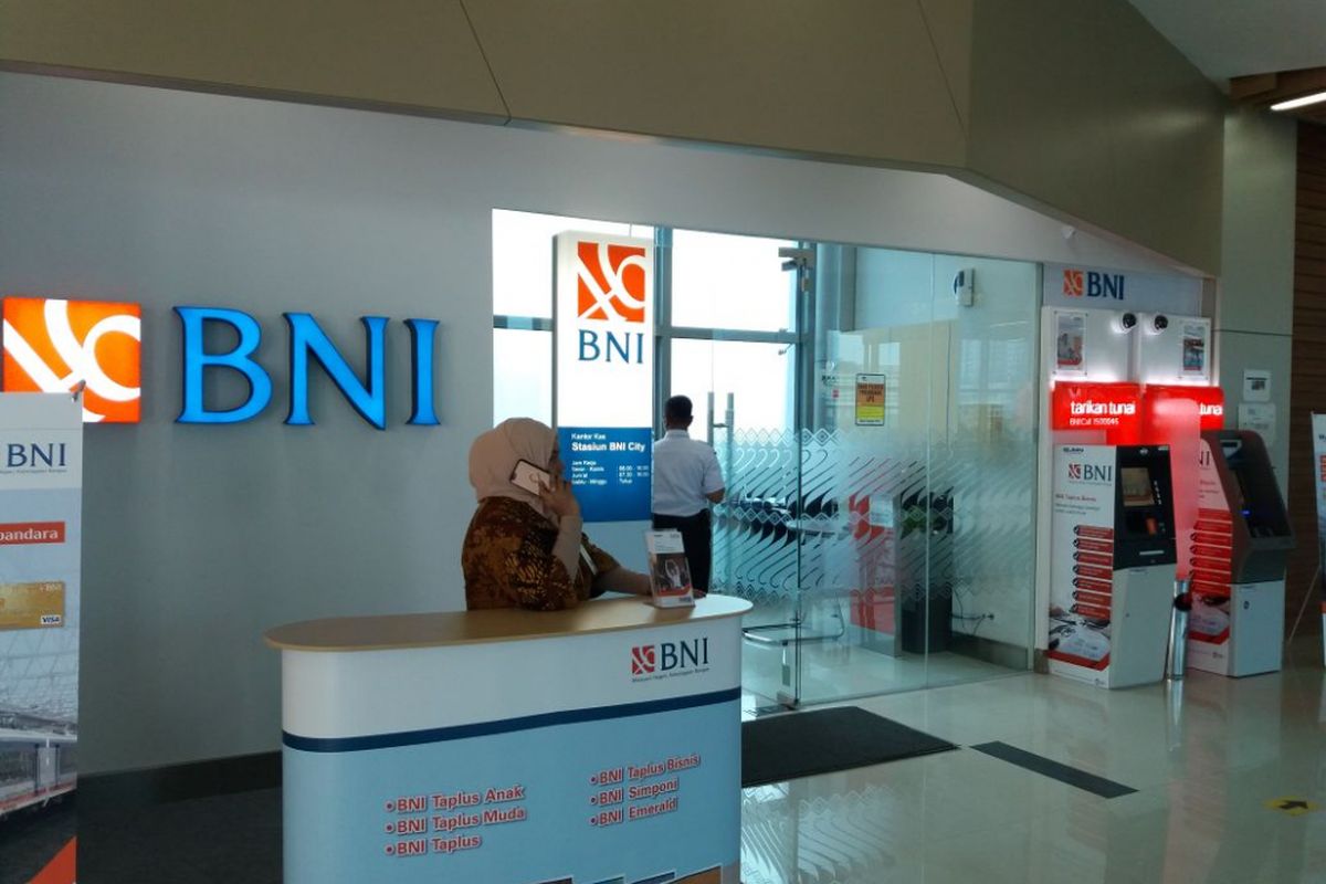 Outlet Bank BNI di Stasiun BNI City