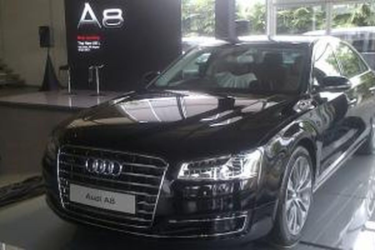 Audi A8 L Facelift resmi meluncur di Indonesia