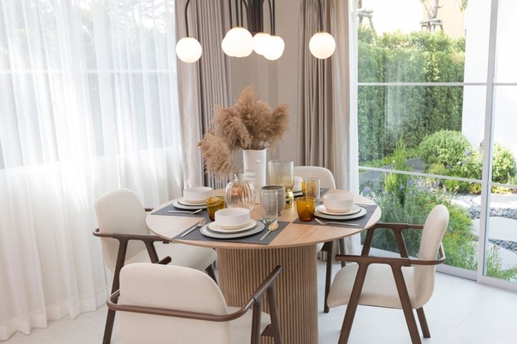 Ilustrasi meja makan.