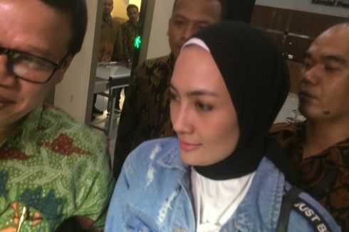 Kasus Gubernur Aceh, KPK Kembali Panggil Mantan Model Steffy Burase