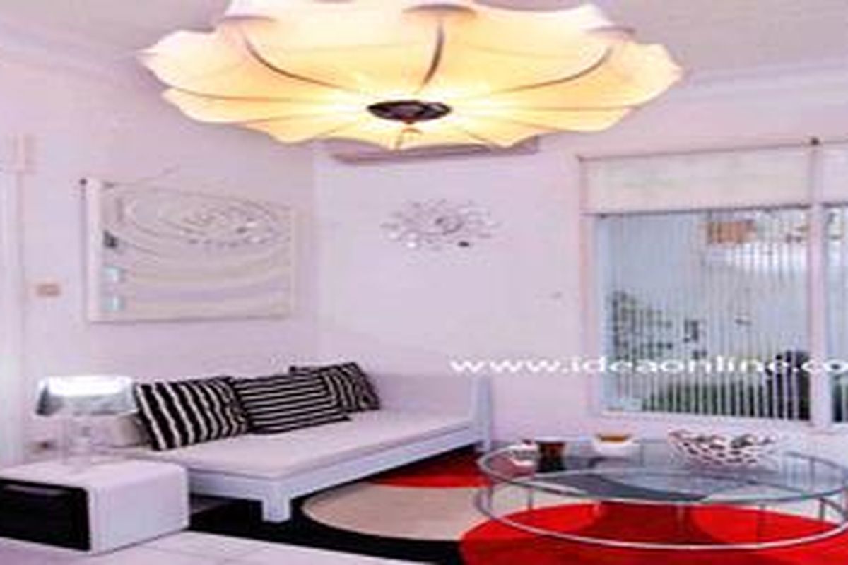 Ruang Tamu Serba Putih Banyak Untungnya