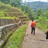 Jalan di Clapar Kebumen Amblas 25 Meter Akibat Tanah Gerak, Akses Roda 4 Terputus