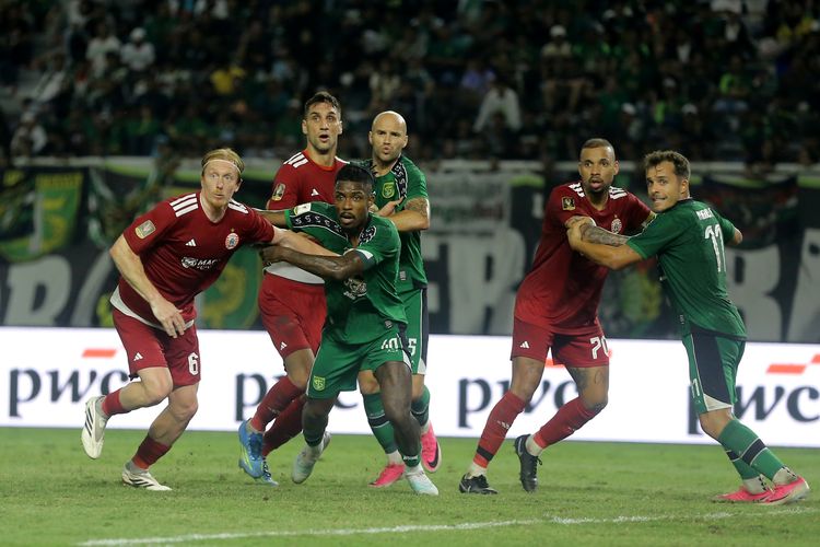 Turunkan Banyak Pemain Asing, Tavares Ungkap Kondisi Fisik Punggawa Persebaya