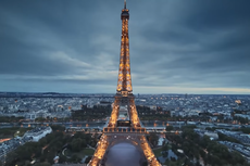 Menara Eiffel Matikan Lampu, Berdukacita Ratu Elizabeth II Wafat