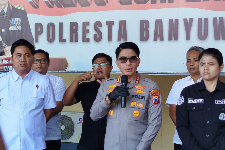 2 WN Rusia Ditangkap karena Bawa Ganja di Banyuwangi, Klaim untuk Pengobatan