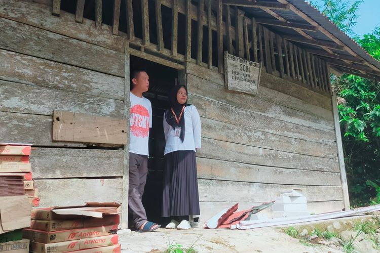 Kisah SD di Tanggamus yang Lahir dari Patungan Warga, Murid Tak Lagi Belajar Berpindah dari Rumah ke Rumah