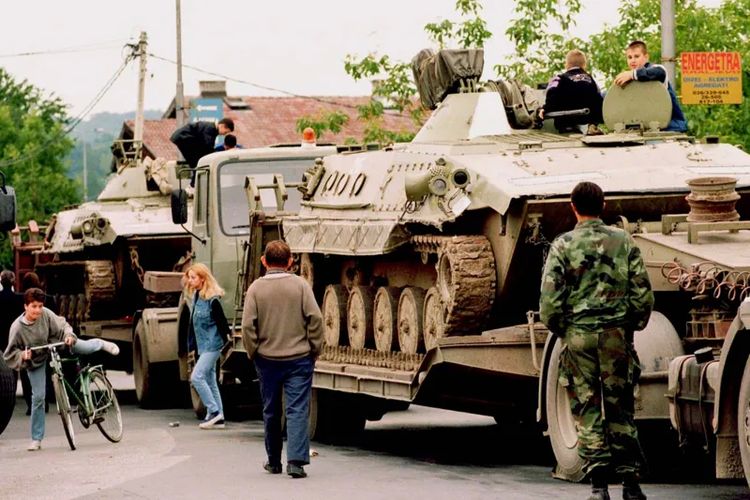 Pasukan NATO dalam Perang Kosovo.