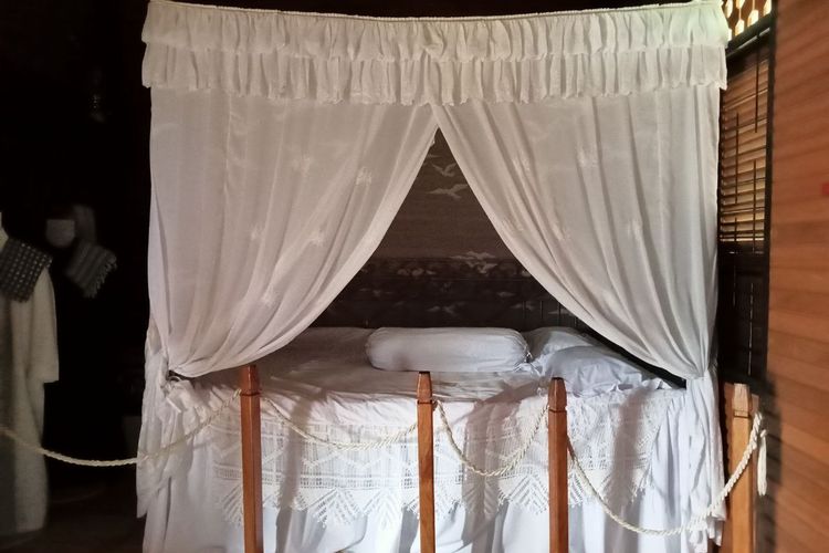 Kamar tidur di Museum Rumah Kelahiran Buya Hamka.