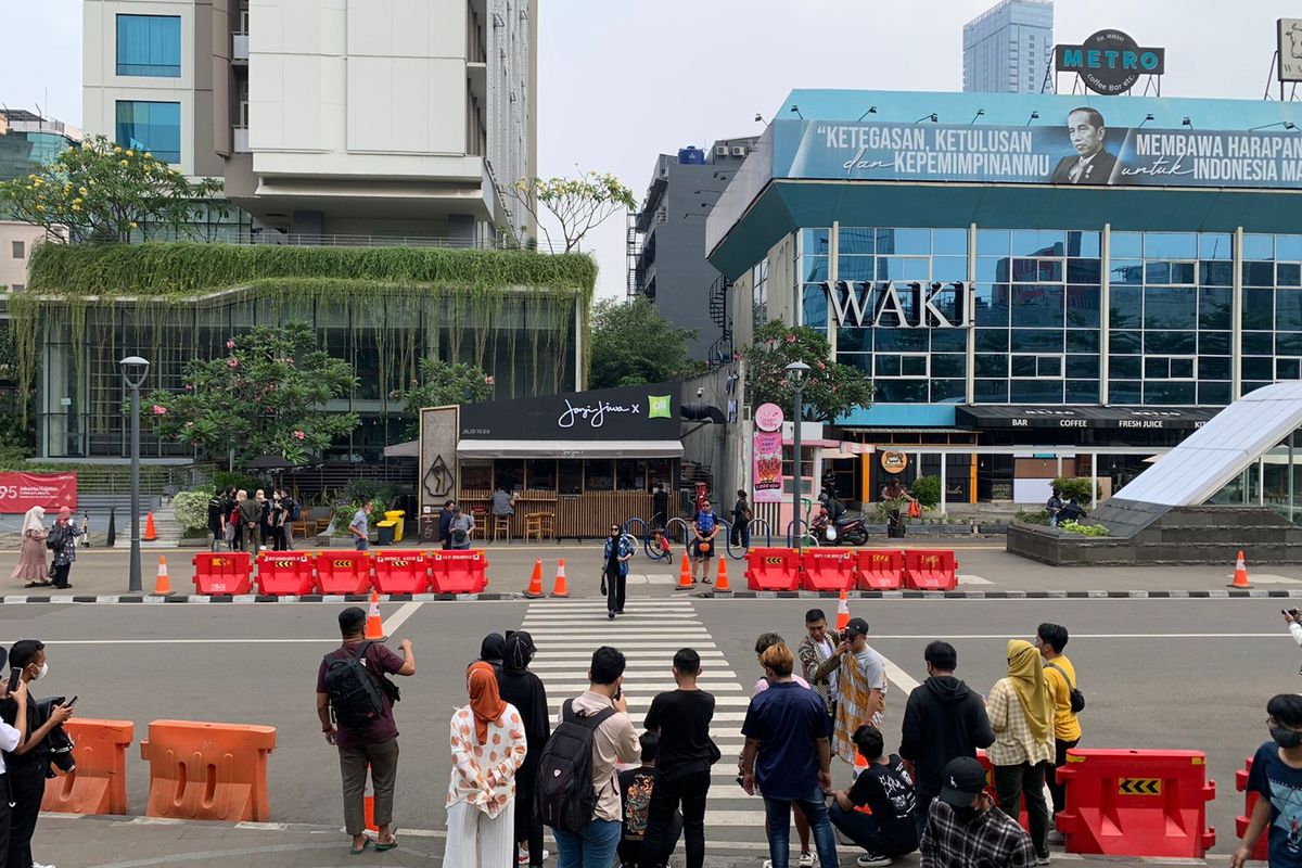 Kawasan Dukuh Atas, Jakarta Pusat, menjadi viral setelah adanya aksi peragaan busana Citayam Fashion Week, Kamis (28/7/2022).
