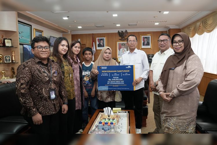 Taspen Salurkan Manfaat JKK dan JKM Rp 1,08 Miliar kepada Dua Keluarga ASN di Kepri