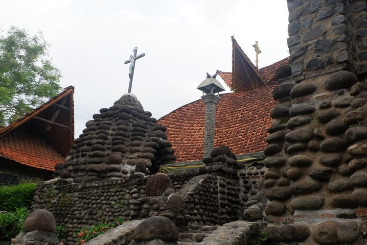 Gereja Pohsarang, Kediri salah satu gereja unik di Indonesia