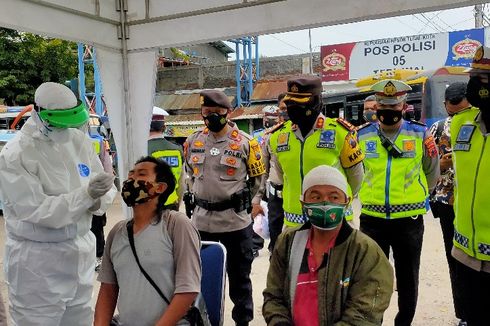 Tak Pakai Masker, Sopir dan Penumpang di Terminal Bus Kota Tegal Di-swab Antigen