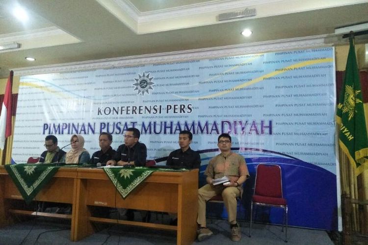 Konferensi Pers PP Muhammadiyah Soal Virus di Kantor PP Muhammadiyah, Jakarta Pusat, Selasa (10/3/2020)