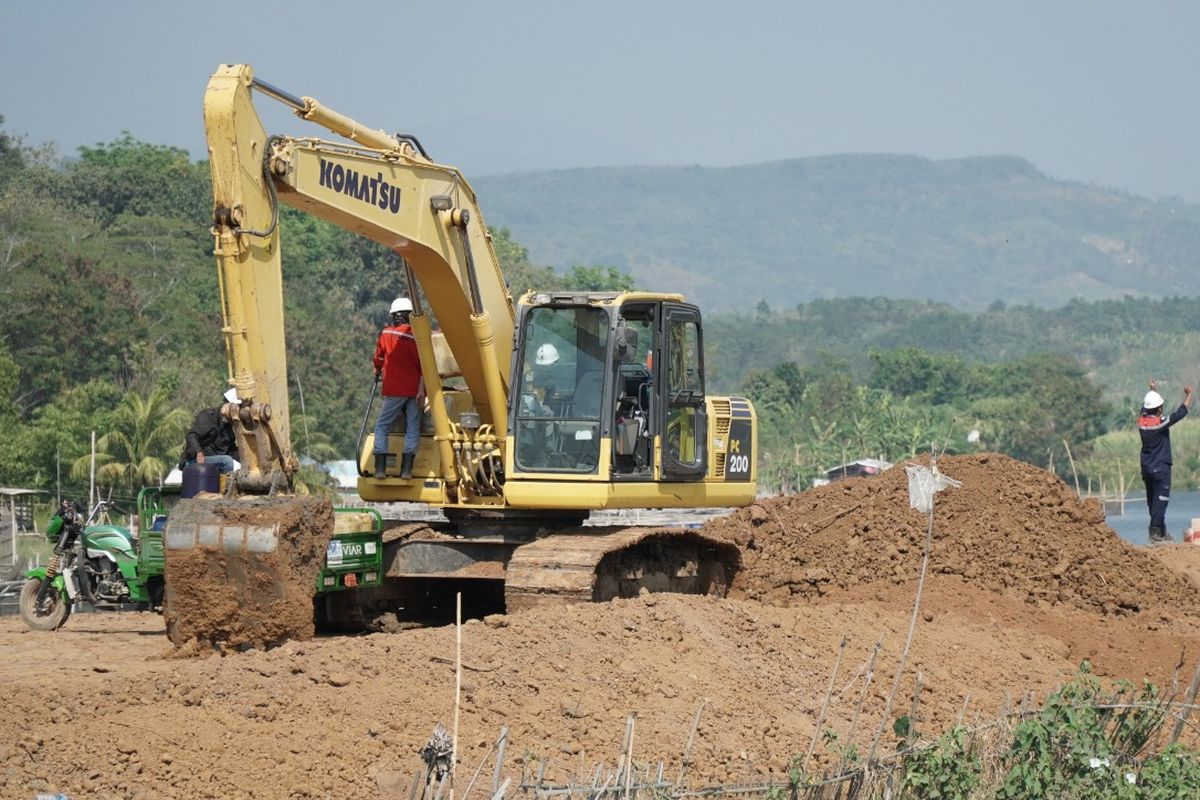 Progres pembangunan Jalan Tol Jakarta-Cikampek II Selatan masih dalam tahap pembebasan lahan. Adapun hingga Juli 2019, proses ini sudah mencapai 60 persen. 