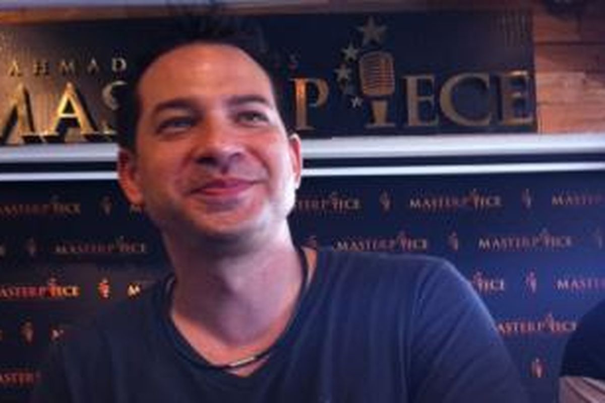 Ari Wibowo hadir dalam jumpa pers dan acara syukuran film Multiverse: The 13th Step, yang dibintanginya, di Sarinah, Jakarta Pusat, Selasa (3/6/2014).