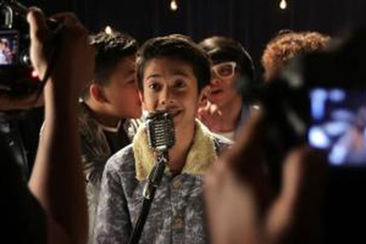 Personel boyband CJR, Iqbaal Dhiafakhri.