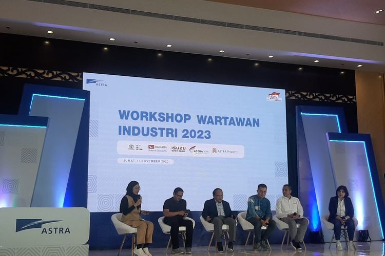 Workshop Wartawan Industri 2023 di Menara Astra, Jakarta, Jumat (17/11/2023).
