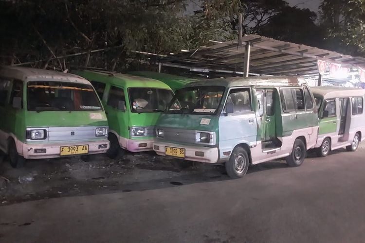 Angkot Tua di Bogor Pensiun, Pengusaha Kini Andalkan Usaha Bengkel hingga Jaga Warung