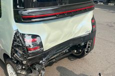 Akibat Main HP, Wuling Air ev Jadi Korban Tabrak Belakang