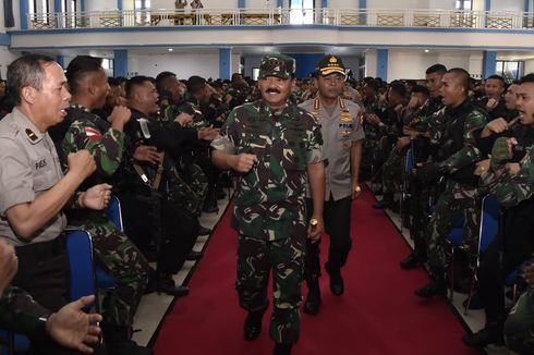 Berkunjung ke Wamena, Panglima TNI Minta Pasukannya Dekat dengan Warga