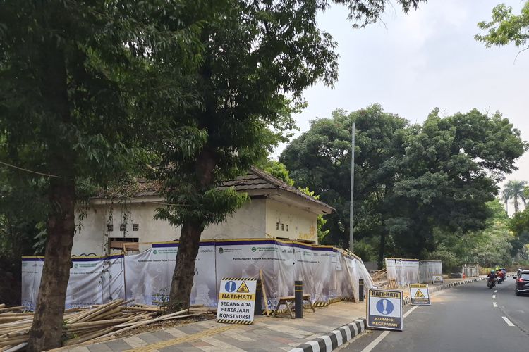 Gapura Perbatasan Depok-Jakarta Rp 3 Miliar Dibangun, Begini Kondisi Proyeknya Saat Ini