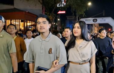 Kaesang Pangarep dan Erina Gudono saat berkunjung di Ngarsopuro Kota Solo, Jawa Tengah.