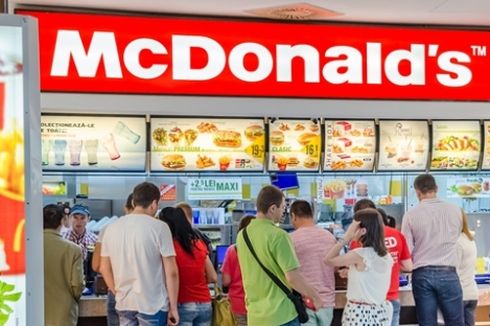 McDonald's di Inggris Ganti Sedotan Plastik dengan Bahan Kertas