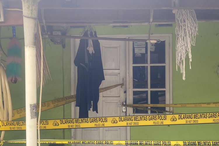 Kontrakan Karyawati yang Dianiaya Mantan Kekasih di Bekasi Dipasang Garis Polisi
