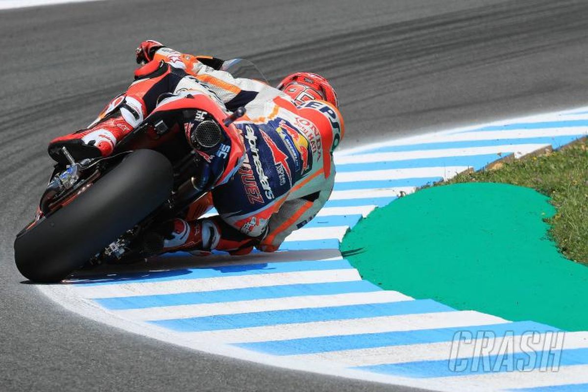 Marc Marquez saat menjalani sesi latihan bebas GP Spanyol di Sirkuit Jerez, Jumat (5/5/2018).