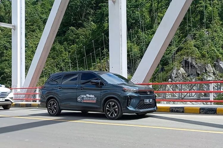 All New Daihatsu Xenia 1.5 R MT yang digunakan dalam Merapah Trans-Jawa 2024 Pesona Pesisir Selatan Jawa