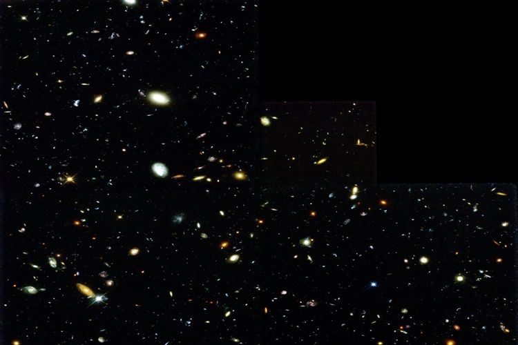 Ini adalah foto alam semesta Deep Field pertama yang ditangkap Teleskop Luar Angkasa Hubble yang diambil pada tahun 1995 dan dirilis pada tahun 1996. (Robert Williams and the Hubble Deep Field Team)