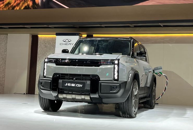 Chery J6T CSH Buka Selubung di GIIAS 2026