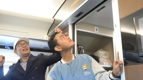 Klaim Banyak Warga Malaysia dan Singapura Puji Kereta Cepat, Gibran: Mereka Kan Enggak Punya