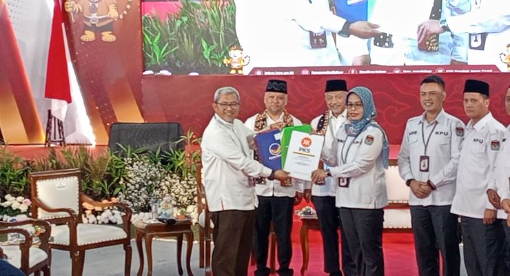 Cerita Aher yang Dadakan Ditunjuk Jadi Ketua Tim Pemenangan Syaikhu-Ilham Habibie