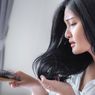 10 Cara Mengatasi Rambut Rontok secara Alami, Obat, dan Perawatan