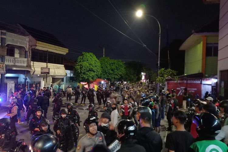 Suasana lokasi ricuh di Jalan Tamansiswa, Minggu (4/6/2023)