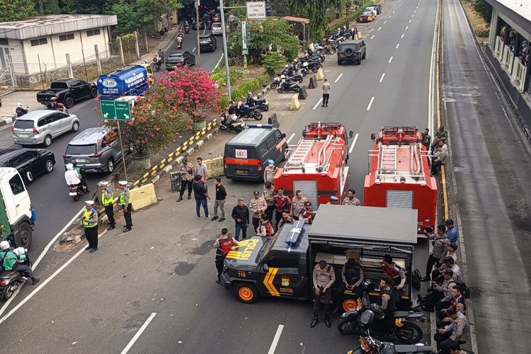 Jelang Demo Tolak Penggusuran di Kodam Jaya, Lalu Lintas di Cawang Jaktim Dialihkan