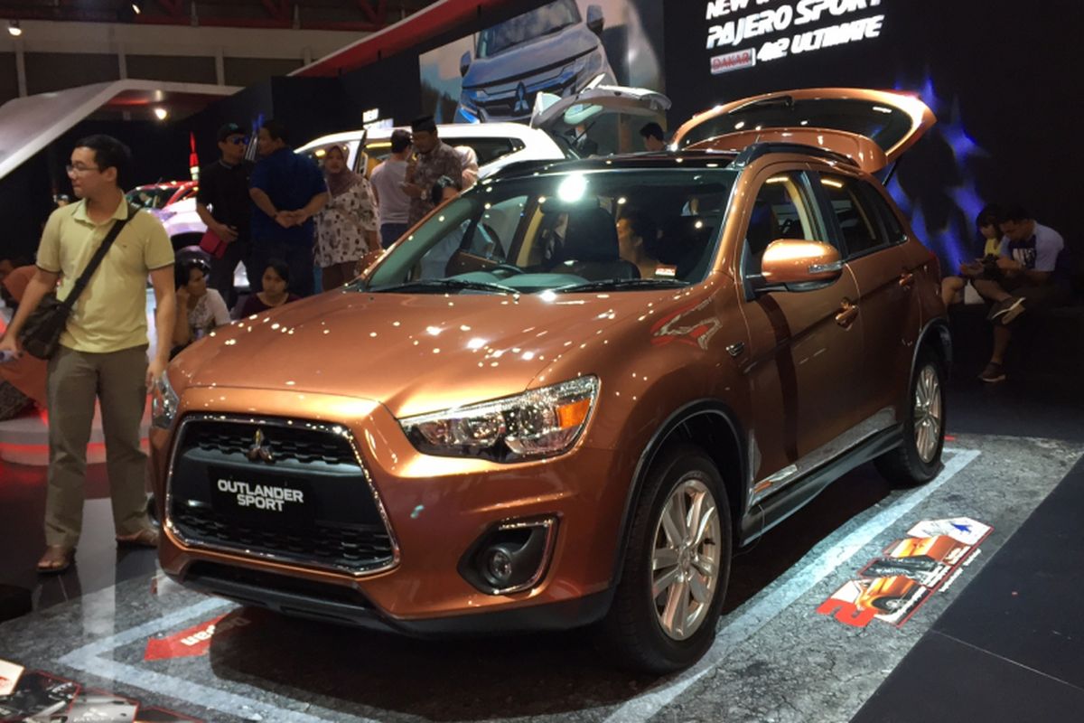 Mitsubishi Outlander Sport di IIMS 2017