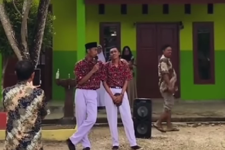 Anak SMA tirukan suara Jokowi