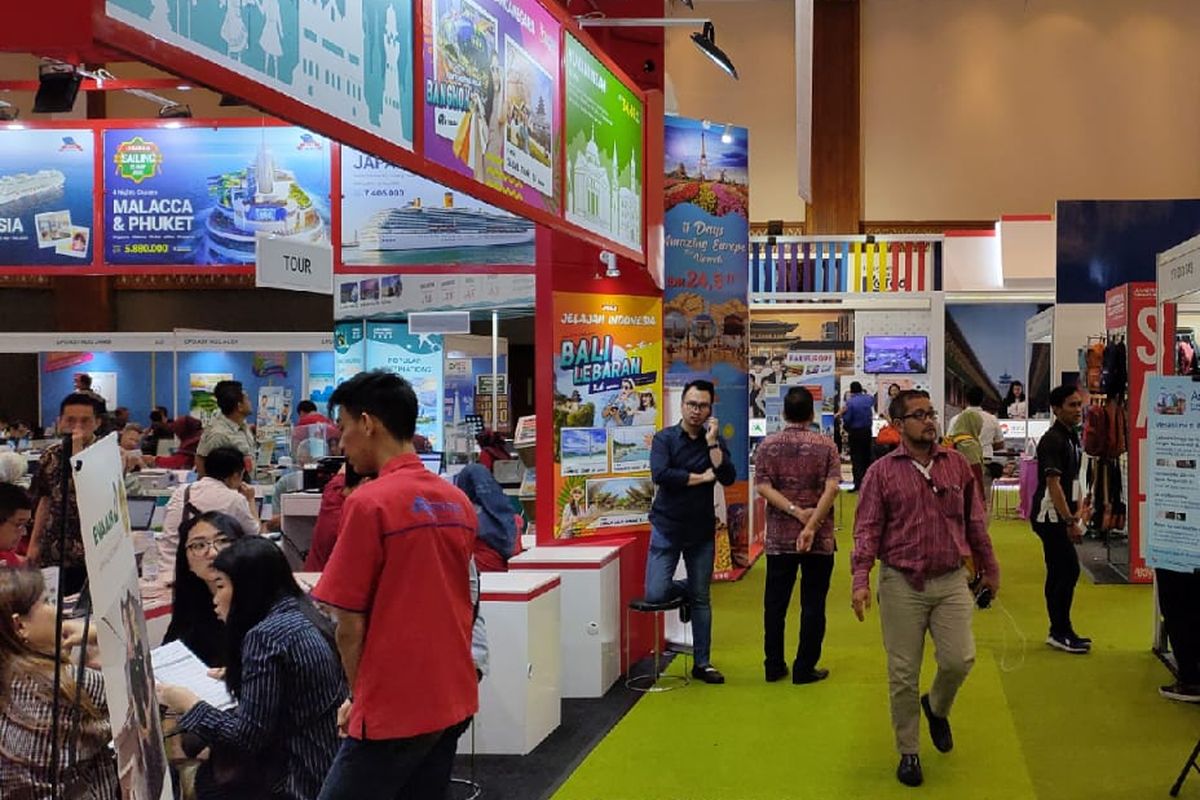 Suasana gelaran Astindo Travel Fair 2020 di Jakarta Convention Center pada hari pertama, Jumat (21/2/2020).